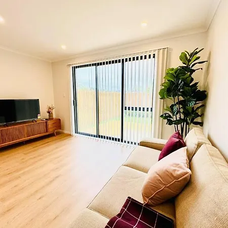 Henderson - 4-Bedrooms Home Auckland Exterior photo